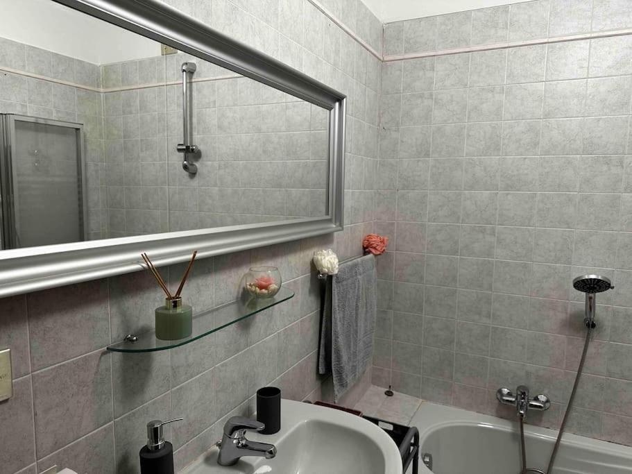 Casa Giulia: Un'Oasi Di Pace Apartment ตอสโกลาโน มาแดร์โน ภายนอก รูปภาพ